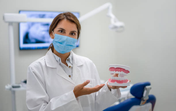Best Emergency Dental Care for Broken or Chipped Teeth in Woodsi East, DE